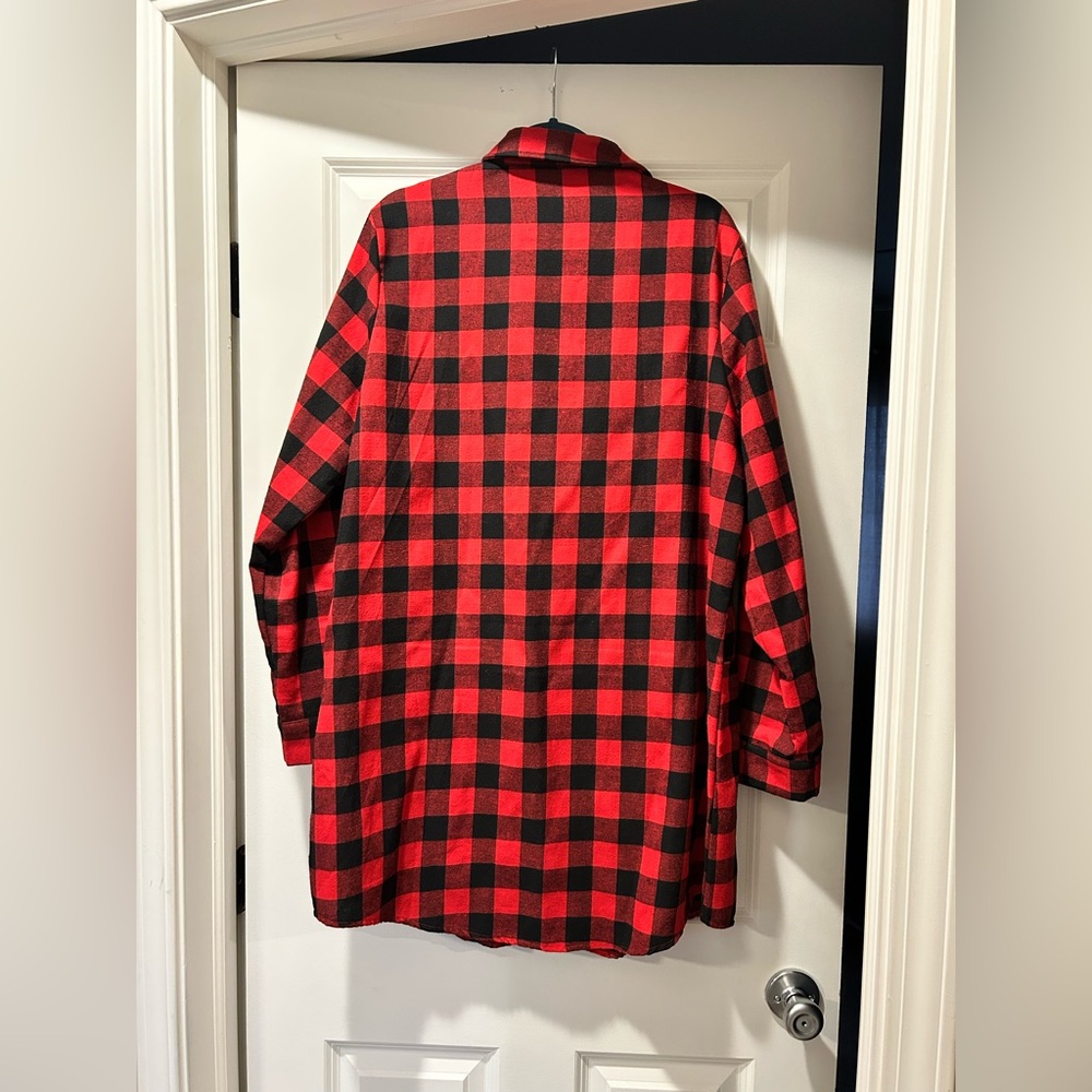 Red and Black Plaid Button-Up Boyfriend Flannel Tunic Length - Picture 6 of 16